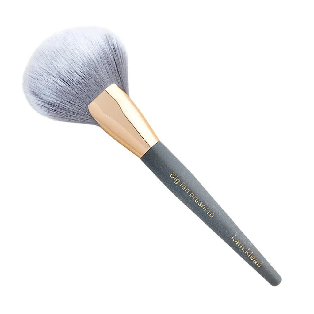 Big Fan brush °10 - Flu Hair and Make-up
